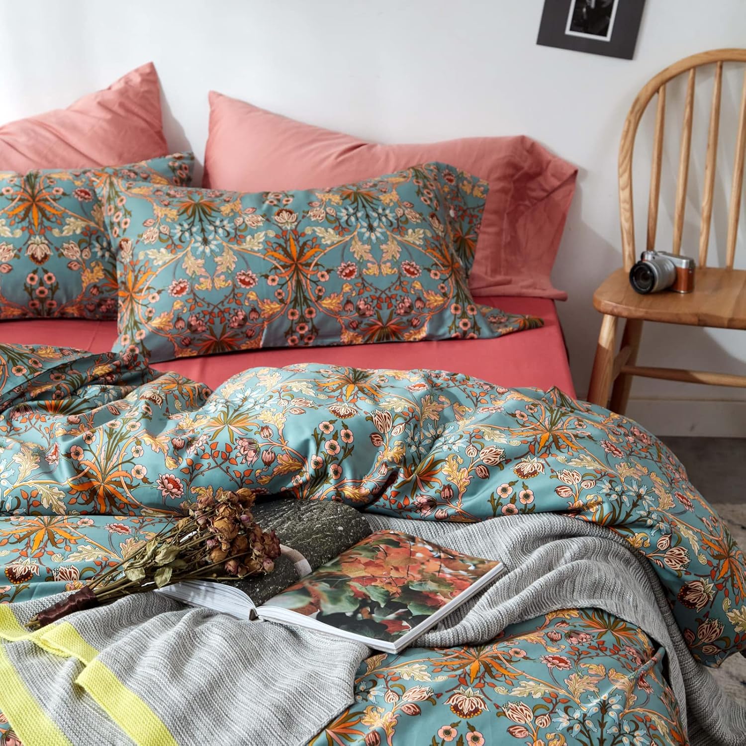 Collection of Vintage Garden Flower Quilt Cover in a gallery layout