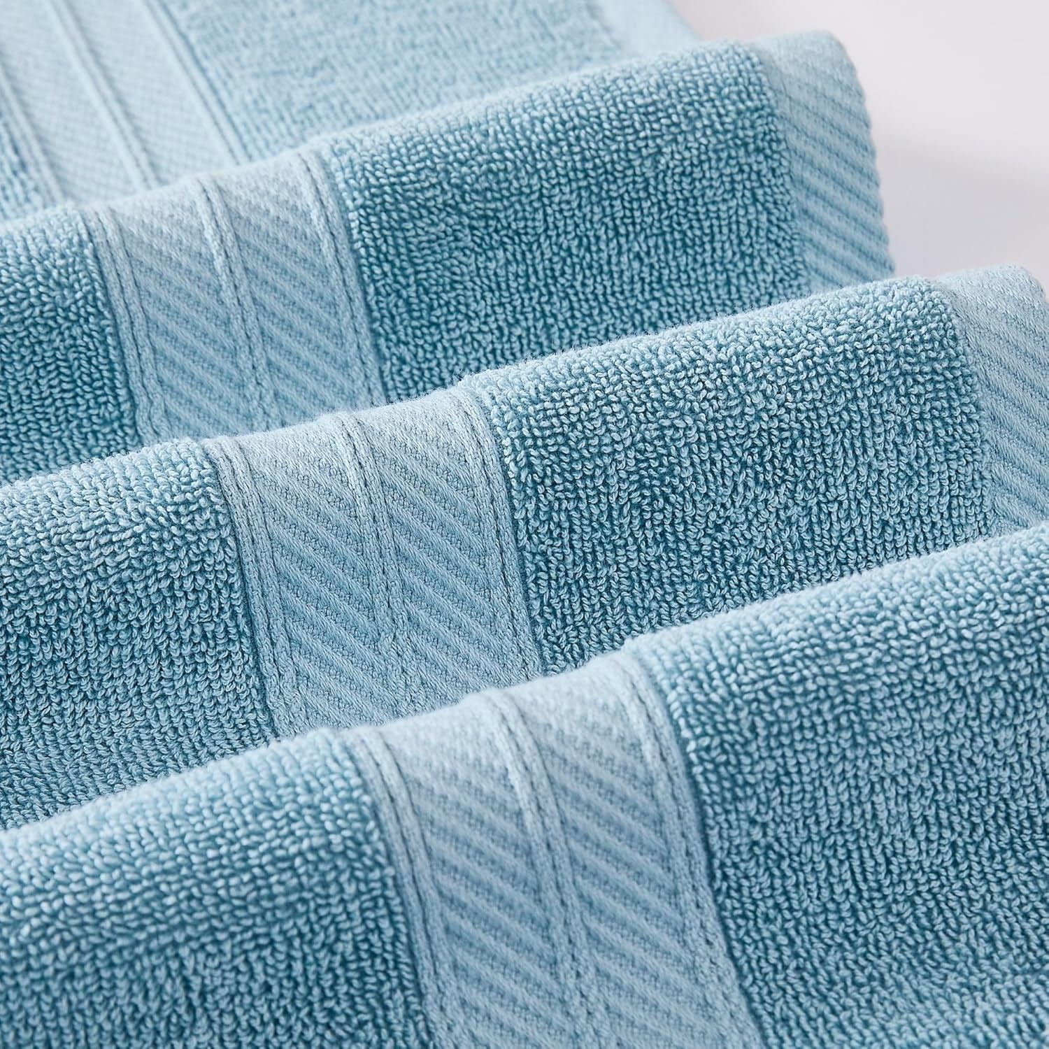 EchoJacquard Cotton Towel