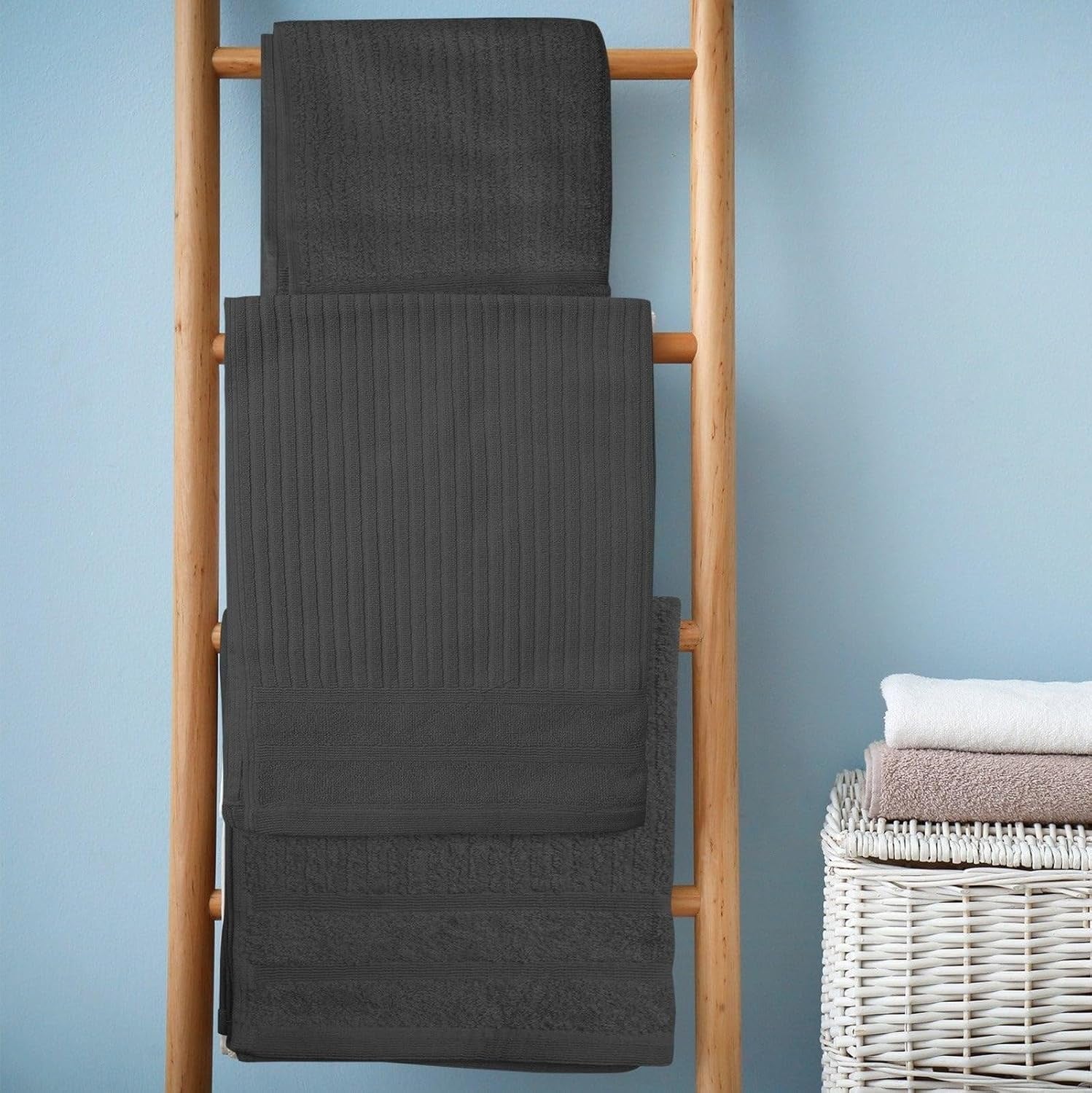 Collection of Egyptian Cotton Towel Set in a gallery layout